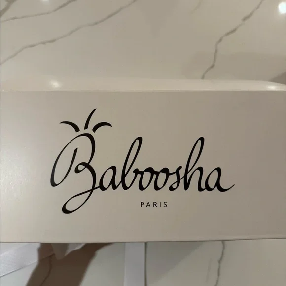 NIB Baboosha Honey Ginger Slippers - Picture 4 of 5